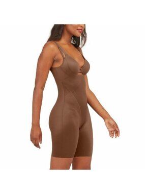 Spanx Thinstincts 2.0 Open Bust Mid Thigh Bodysuit Chestnut Brown Size Small NEW